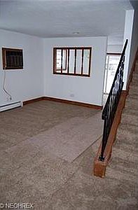 3rd image of 908 Delaware Ave