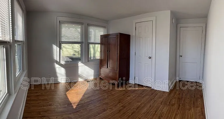 249 N Carolina Ave — Photo 4