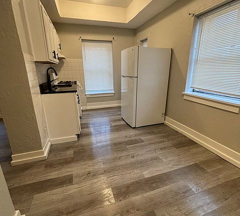 5th image of 227-229 Carroll St #2