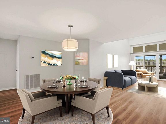 3rd image of 2114 Chesapeake Harbour Dr E #202