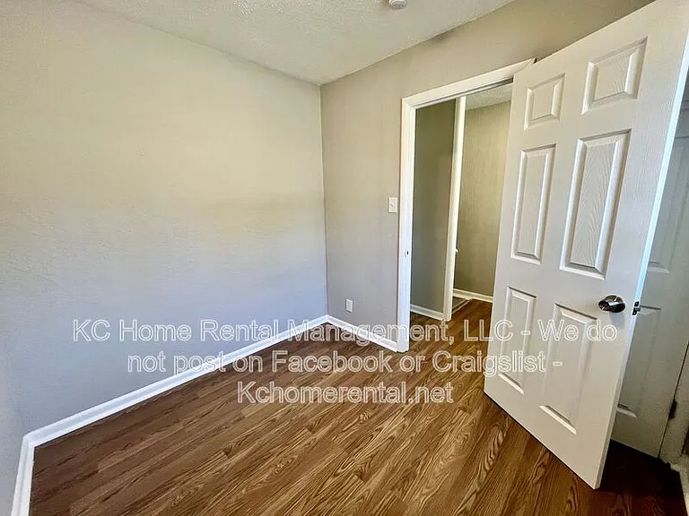 4042 Paseo Blvd — Photo 19