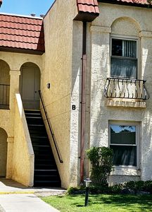 809 Country Club Dr SE APT 2B, Rio Rancho, NM, 87124