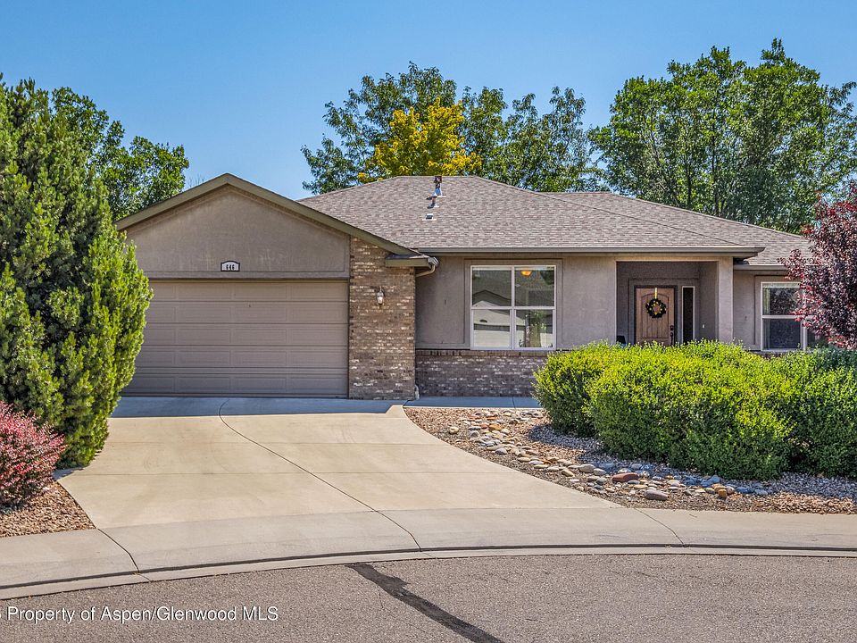 1st image of 646 Pueblo Ct