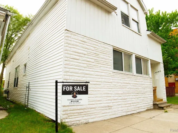 12153 McDougall St, Hamtramck, MI 48212