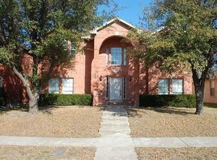 1726 Straus Rd, Cedar Hill, TX 75104