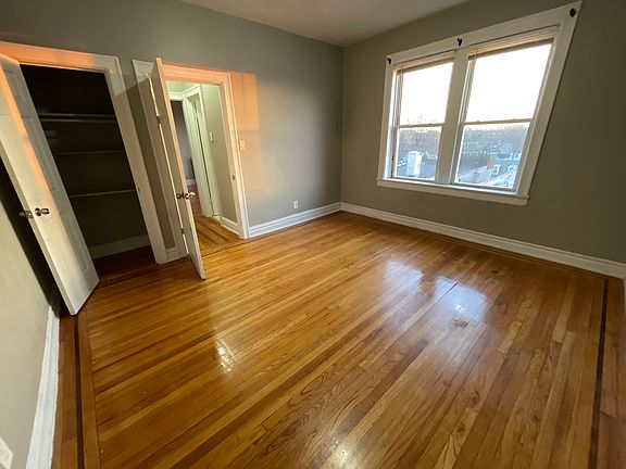 5th image of 115 Fairview Ave #55E