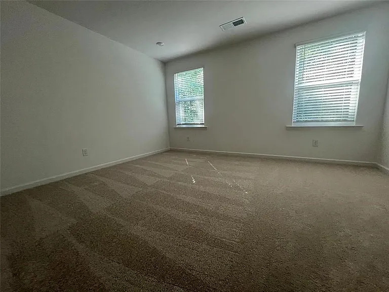 705 Evergreen Rd — Photo 10