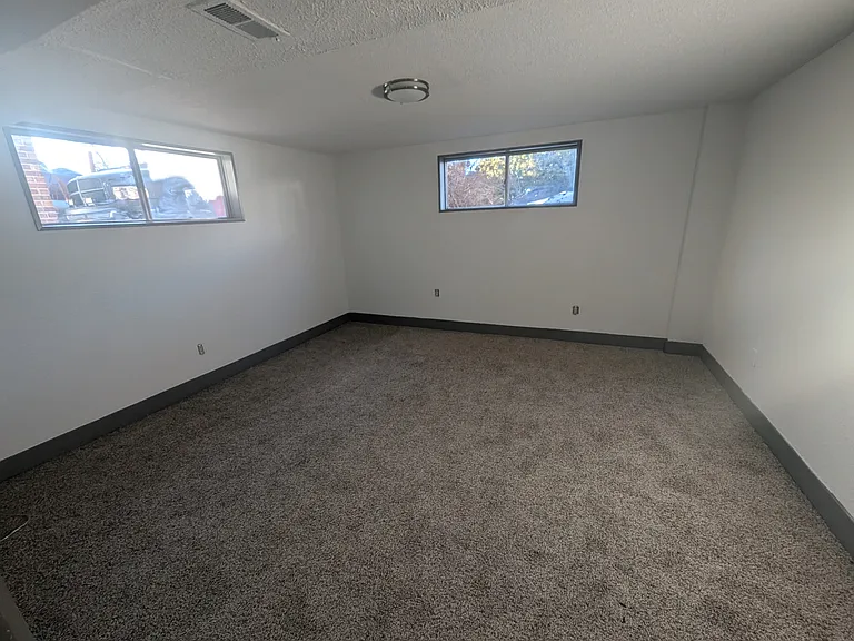 12791 W Jewell Cir — Photo 9