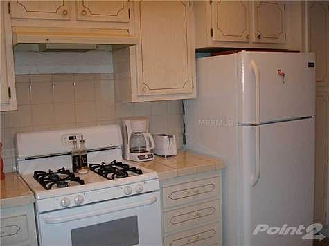5th image of 100 El Camino Dr APT 306