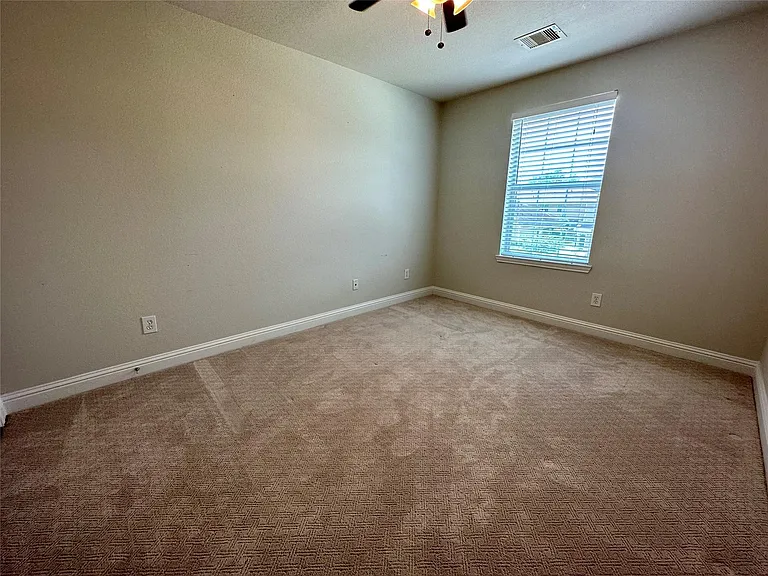 16130 Limestone Lake Dr — Photo 13