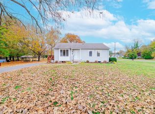 1082 Mayfair Ct #B, Vineland, NJ 08360