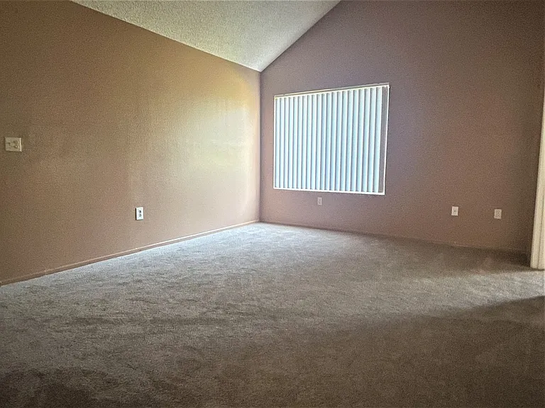 10847 Carbet Pl — Photo 11