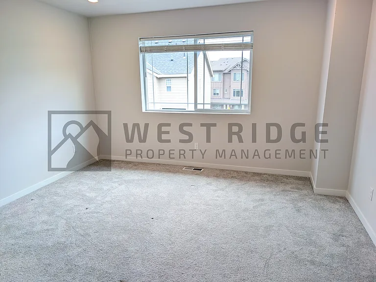 15046 NW Ethel Ln — Photo 11