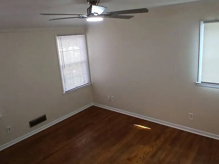 8301 Floyd St — Photo 30