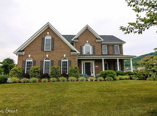 2348 Foxfield Ln, Salem, VA 24153