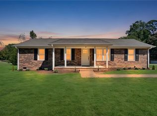 105 Summer St, Easley, SC 29642