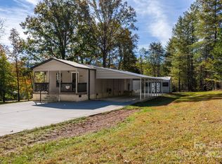 3025 Vance Denton Rd, Morganton, NC 28655