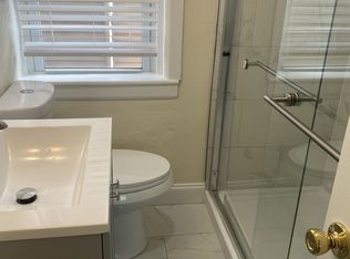 12 E Lancaster Ave APT 203, Paoli, PA 19301