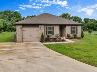 223 E Prospect Rd, Fayetteville, TN 37334