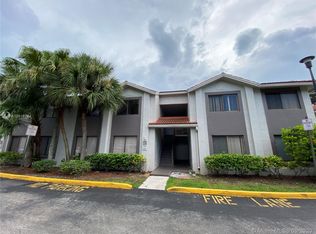 8412 Coral Lake Way #8412, Pompano Beach, FL 33065