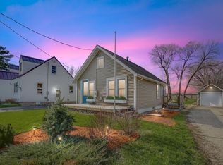 1726 4th St NW, Faribault, MN 55021