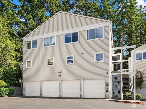 2989 142nd Place SE #3, Bellevue, WA 98007