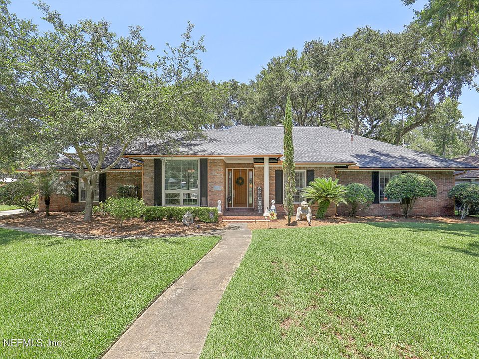 1st image of 2587 SPREADING OAKS Lane