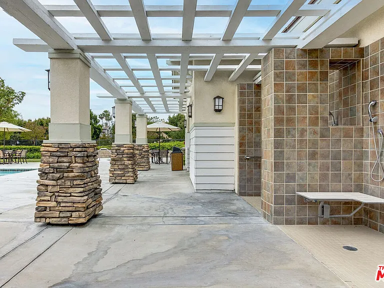 1133 Jewett Dr — Photo 34