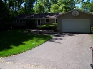 15001 Williston Ln, Minnetonka, MN 55345