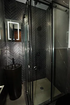 Bathroom, photo 2