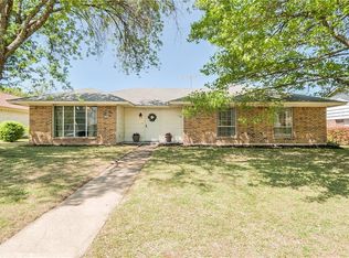 1809 Rainbow Dr, Richardson, TX 75081