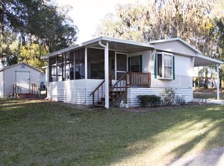 36451 Shady Oaks Dr, Dade City, FL 33525