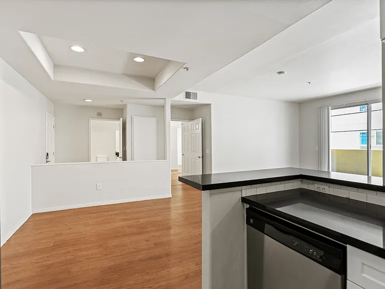 Open-Concept Kitchen and Dining Area