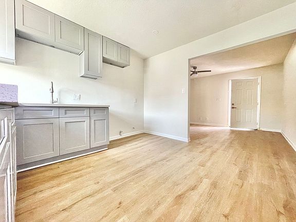 3rd image of 912 Church St #0