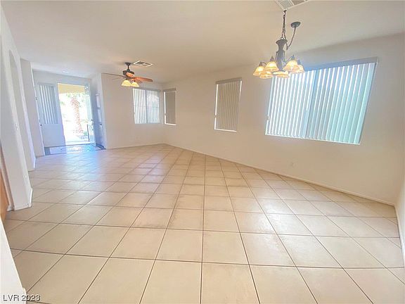 2nd image of 10103 W Diablo Dr