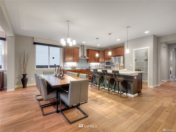 5th image of 4820 Limerick Drive SW