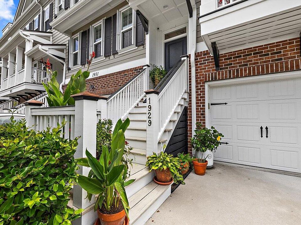 1st image of 1929 Carolina Towne Ct