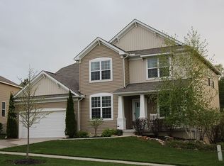 8122 Castleton Dr, Mentor, OH 44060