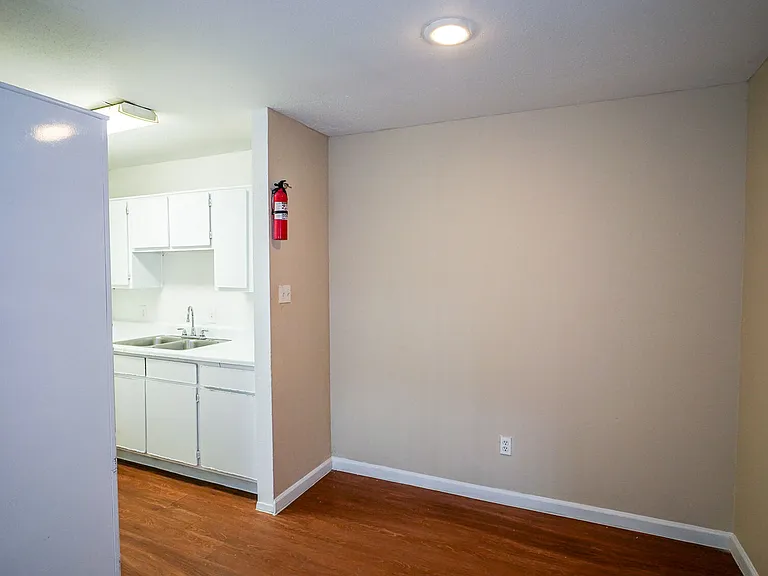 La Esencia Apartments — Photo 12