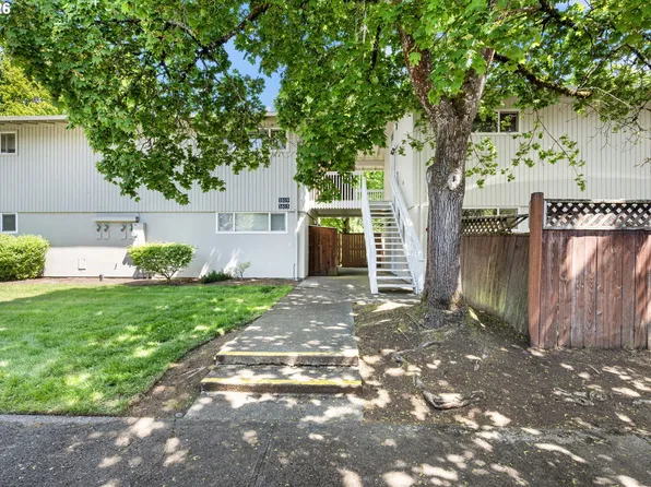 1619 Garfield Pl, Eugene, OR 97402