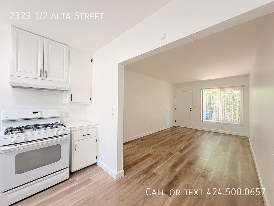 1st image of 2323 1/2 Alta St