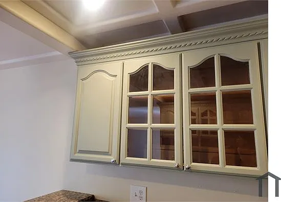 3 bed, 1183 sqft, $3,300 — Photo 4
