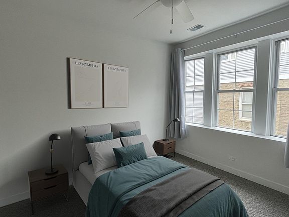 2nd image of 1832 W 22nd Pl Unit 1