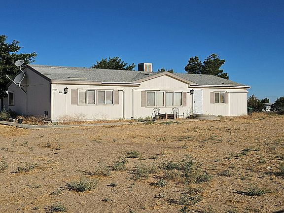 3rd image of 11194 Ailanthus St