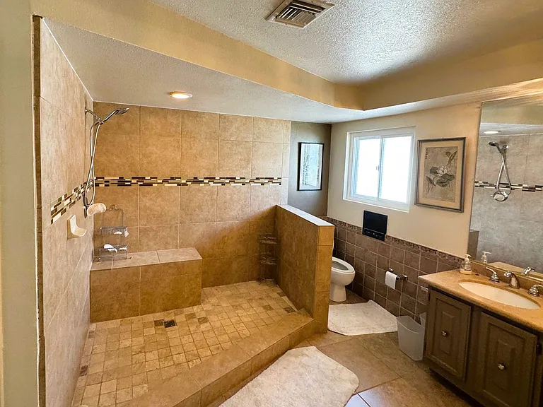 9350 Clubhouse Blvd — Photo 34