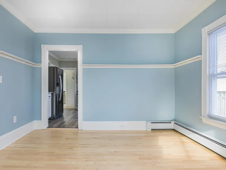 180 Harriet St — Photo 11