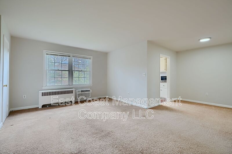 1st image of 117 Talbott St