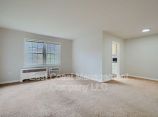 117 Talbott St, Rockville, MD 20852