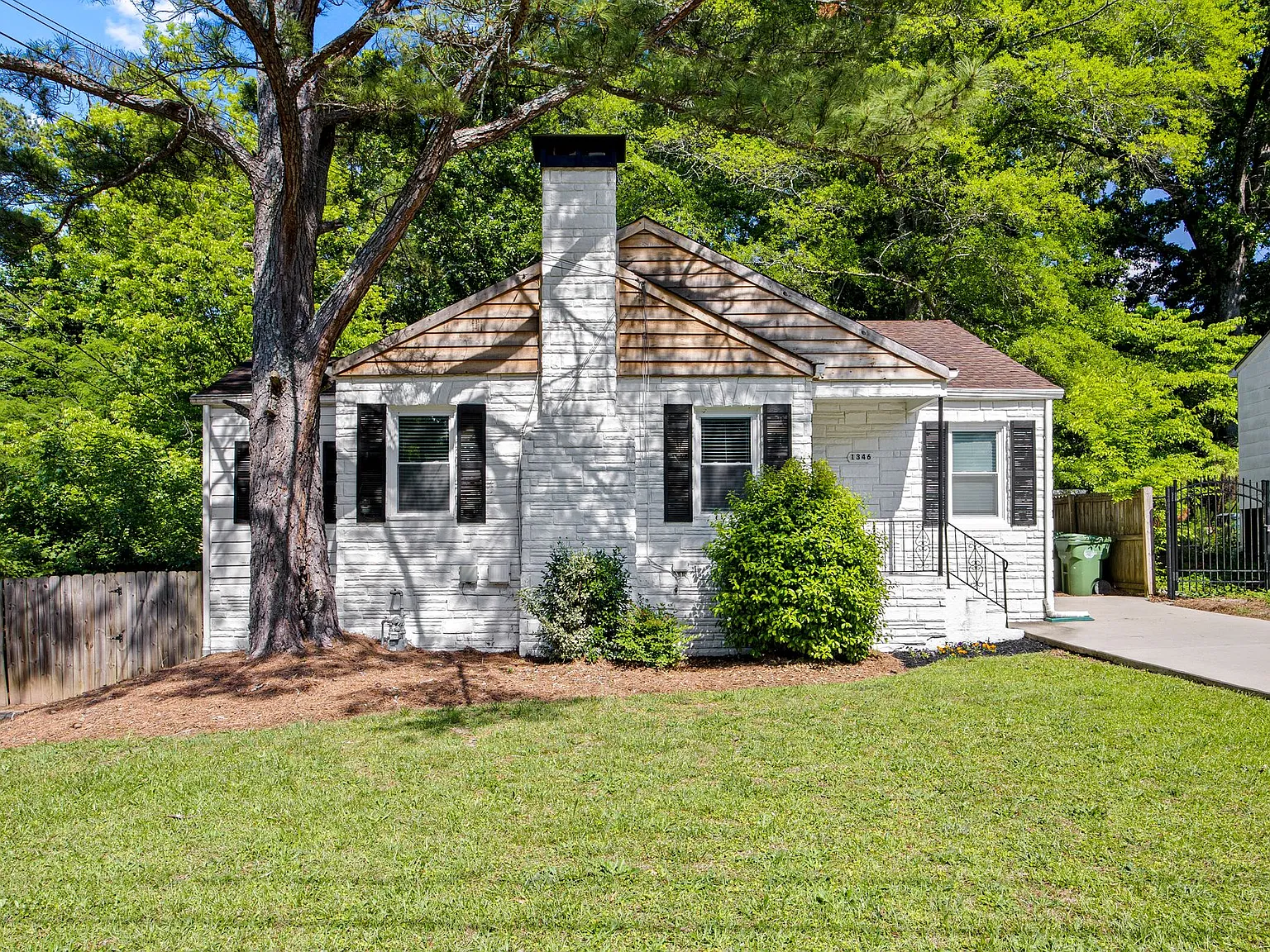 1346 Lorenzo Dr SW — Photo 4
