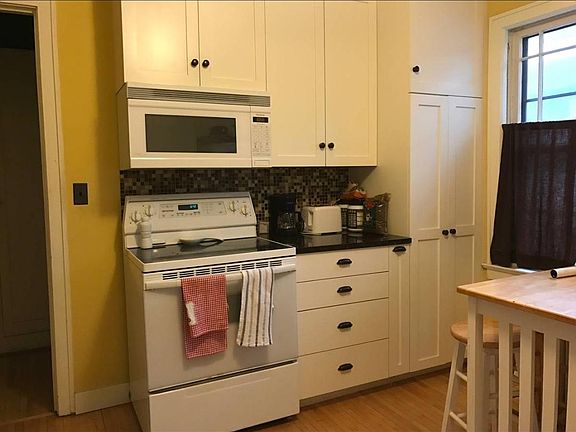 ... and microwave oven (and a range and fridge of course)